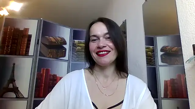 Selena Moo online show from 27, 4, 2026
