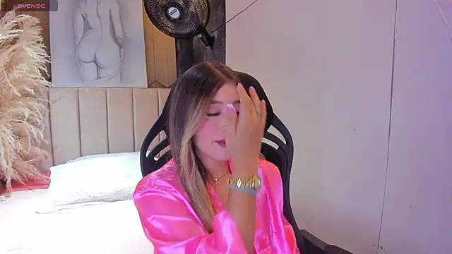 EmilyJohnsoon online show from 6, 4, 2026