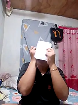 Gel Huge Butt online show from 3, 7, 2026