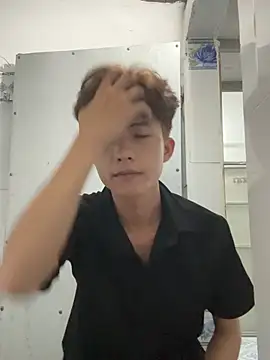 Nguyencuong1999 online show from 7, 5, 2026
