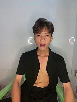 Nguyencuong1999 online show from 25, 5, 2026