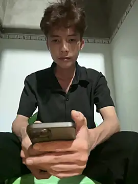 Nguyencuong1999 online show from 12, 5, 2026