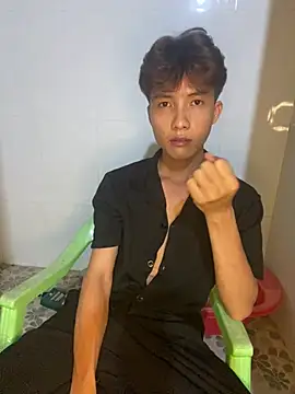Nguyencuong1999 online show from 24, 5, 2026