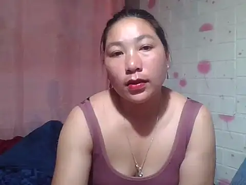 Hena   online show from 4, 4, 2026