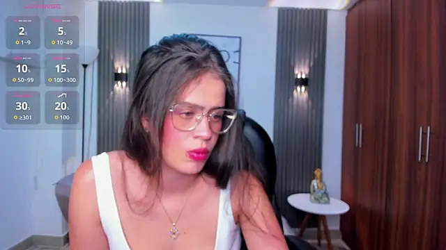 Nanaa snow online show from 30, 5, 2026