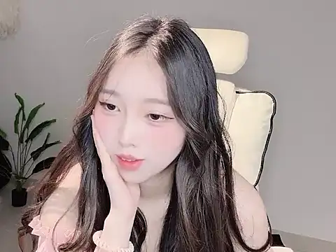 Yukiy8877 online show from 24, 3, 2026