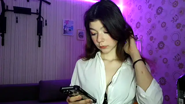 Your Little Sophie online show from 23, 3, 2026