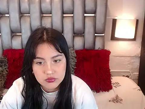 Sofiia Vega  online show from 18, 4, 2026