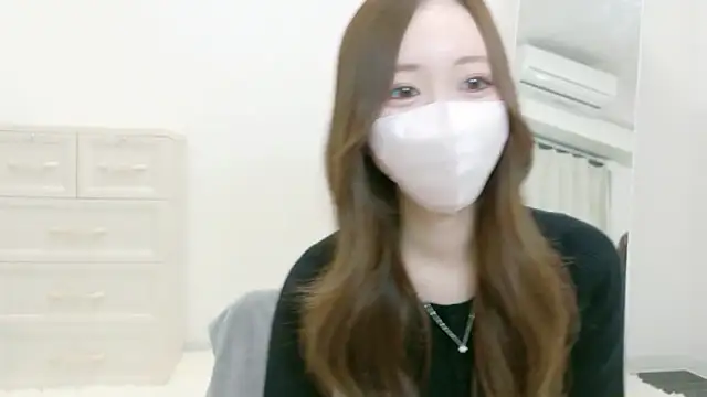 salachan v online show from 5, 4, 2026