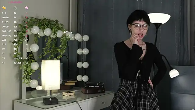 RubieNibbs online show from 15, 4, 2026