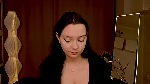 KaraNeagle online show from 7, 4, 2026