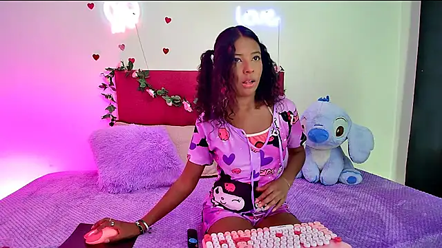 Ellie Cute7 online show from 1, 6, 2026