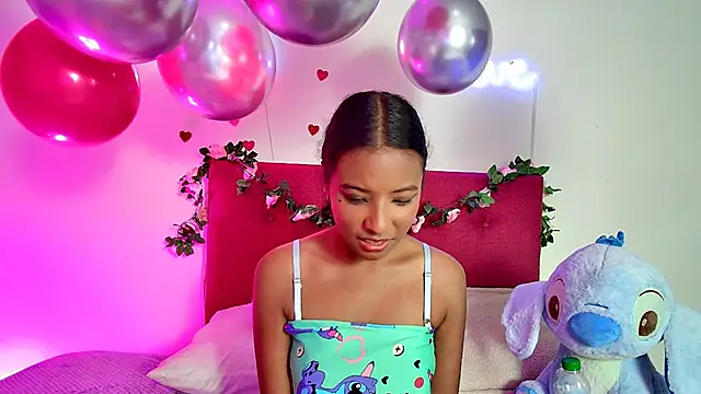 Ellie Cute7 online show from 11, 6, 2026