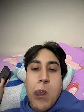 EsmeraldaNaim online show from 7, 5, 2026