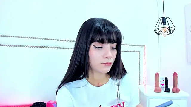 emma-sandoval online show from 22, 5, 2026
