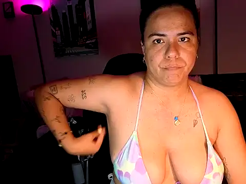 HannaJonns online show from 12, 4, 2026