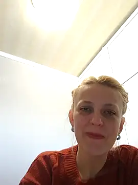 MiaLove183 online show from 5, 4, 2026