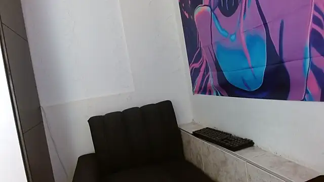 alessialux online show from 14, 5, 2026