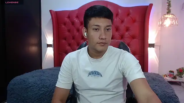 DominantBoy4 online show from 15, 5, 2026