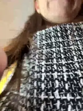 natashakinski online show from 3, 4, 2026