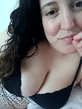 Luna wild69 online show from 13, 7, 2026