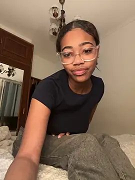 SilkSoles online show from 12, 4, 2026