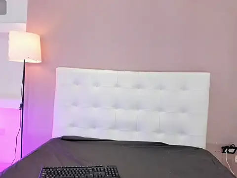Zoesecret online show from 11, 4, 2026