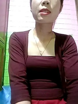 AmyLinee01 online show from 11, 4, 2026