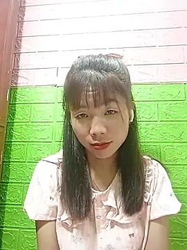 AmyLinee01 online show from 17, 6, 2026