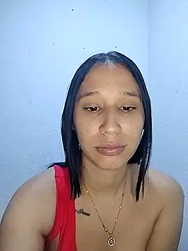 Snapshot of Girls_Wild chatting on 4, 8, 2026 Girls Wild online show from 4, 8, 2026