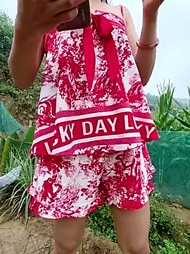 Ruby Lucy online show from 20, 4, 2026