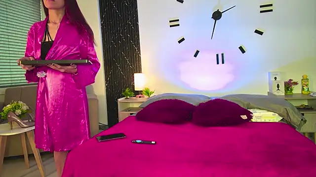 aurora petitee online show from 23, 5, 2026