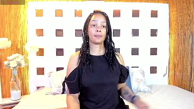 andreazoe online show from 12, 4, 2026