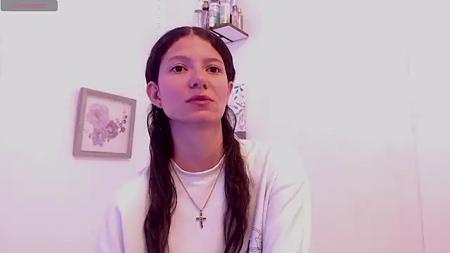 sofy bonnet1 online show from 9, 4, 2026