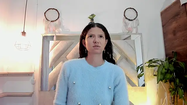 sofy bonnet1 online show from 30, 4, 2026