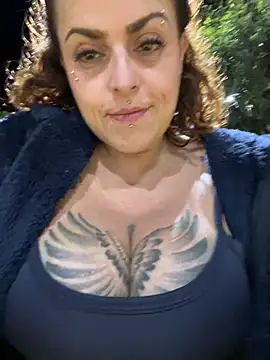 MiaHotboobs online show from 21, 4, 2026