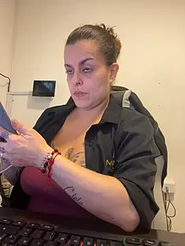 MiaHotboobs online show from 30, 5, 2026