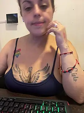 MiaHotboobs online show from 16, 7, 2026