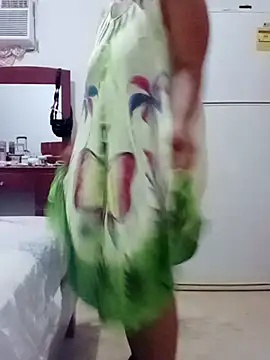 sexymomsn online show from 15, 7, 2026