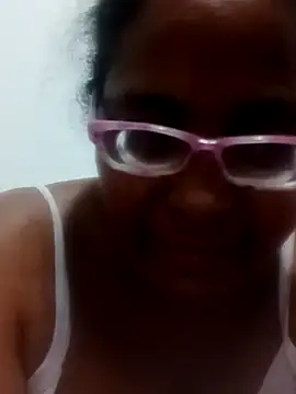 sexymomsn online show from 30, 7, 2026