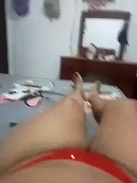 sexymomsn online show from 5, 8, 2026