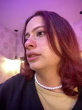 Snapshot of steffmontespink18 chatting on 8, 8, 2026 steffmontespink18 online show from 8, 8, 2026