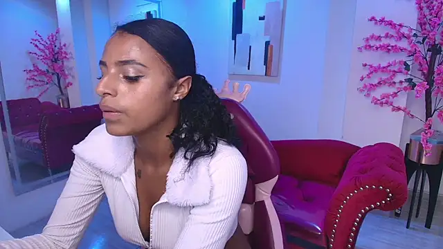 Lucia  vega online show from 30, 5, 2026