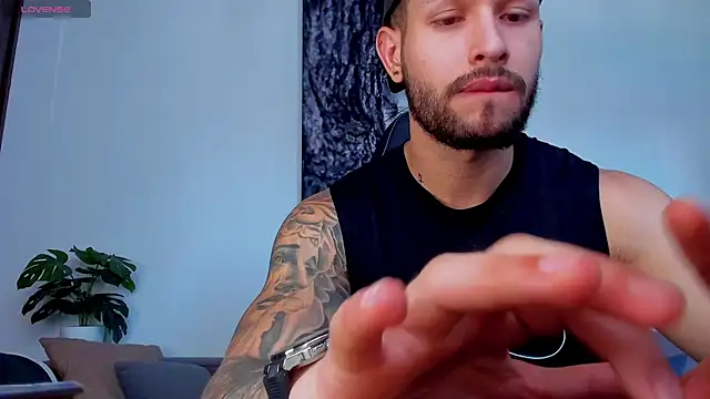 Santos ramirez1 online show from 11, 6, 2026