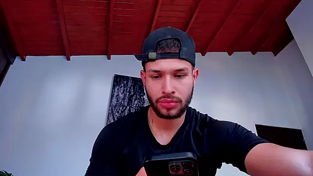 Snapshot of Santos_ramirez1 chatting on 25, 3, 2026 Santos ramirez1 online show from 25, 3, 2026