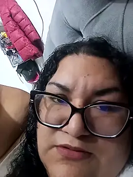 Snapshot of kiroshy chatting on 7, 4, 2026 kiroshy online show from 7, 4, 2026