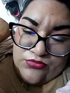 Snapshot of kiroshy chatting on 5, 4, 2026 kiroshy online show from 5, 4, 2026