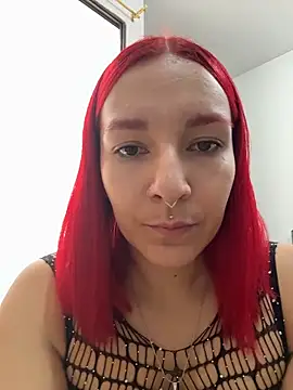Amelie-RedHoney online show from 2, 4, 2026