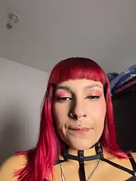 Amelie-RedHoney online show from 27, 6, 2026