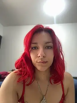 Amelie-RedHoney online show from 12, 4, 2026